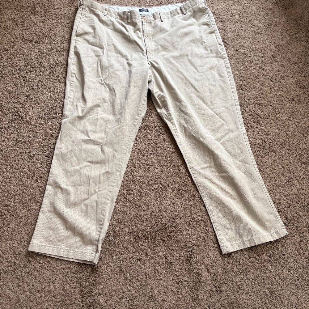 Men’s Kahki Lands End size 50 Tall